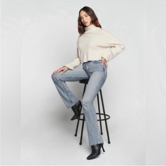 Reformation Jeans Peyton High Rise Bootcut Jeans Malta Wash 25 - Picture 2 of 10